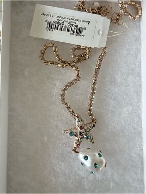Betsey Johnson starfish necklace